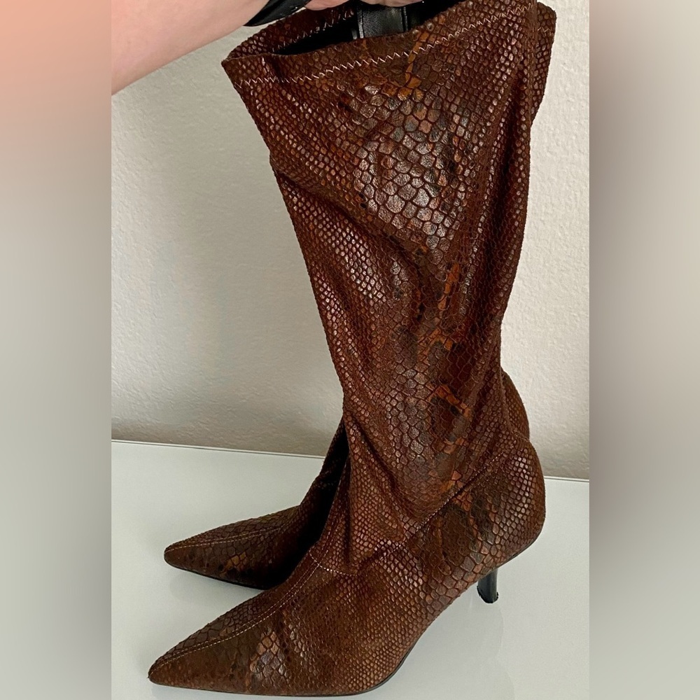 Snakeprint Brown Glam Stretchy Calf High Boots Highlights Size 9 NEW
